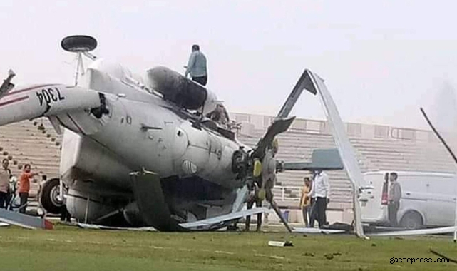 Libya'da nakit para taşıyan helikopter iniş sırasında düştü!
