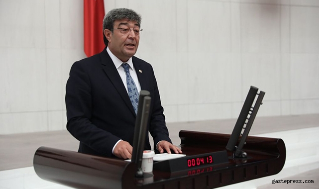 Milletvekili Dursun Ataş, "Okullarda gerekli şartlar sağlanamadı"