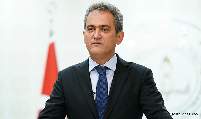 Milli Eğitim Bakanı Özer'den okullarla ilgili son dakika açıklaması!