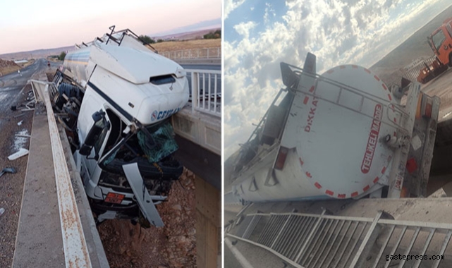 Tanker, köprüde iki yol arasındaki boşlukta asılı kaldı!