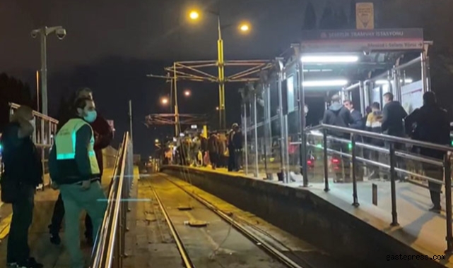 Tramvay elektrik kablolarında arıza; Şehitlik Durağı kapatıldı!