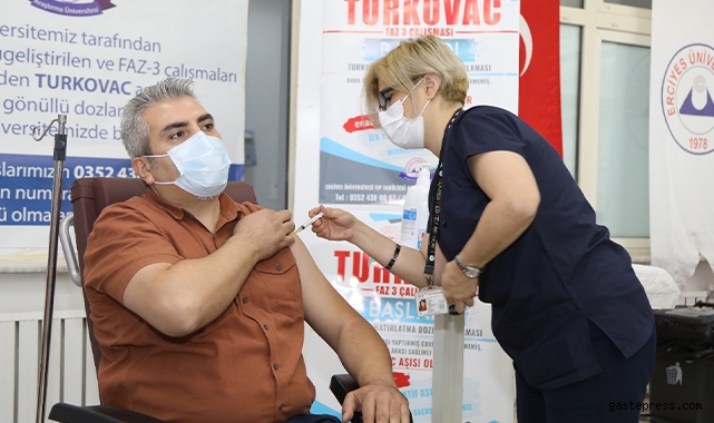 Turkovac, 2 Doz Sinovac Aşısı Olmuş Gönüllülere  3. Doz olarak Uygulanmaya Başlandı!