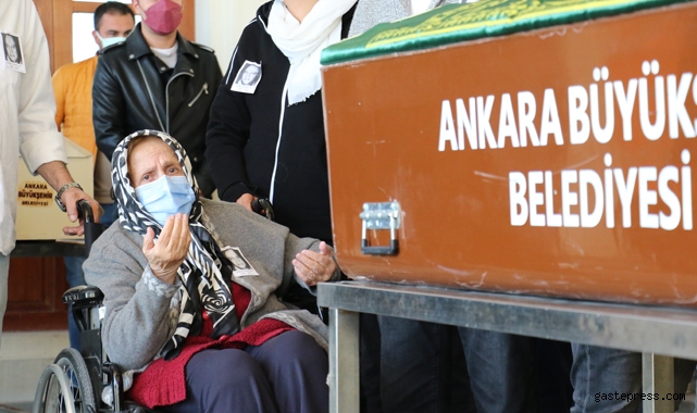 Ünlü oyuncu Kemal Kuruçay bugün son yolculuğuna uğurlandı!