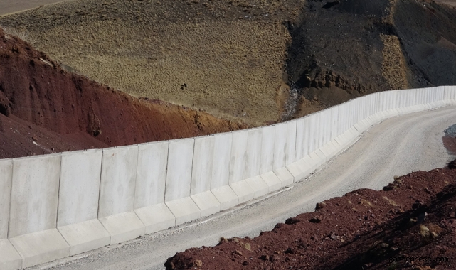 Van'ın İran sınırına 27 kilometrelik duvar örüldü!
