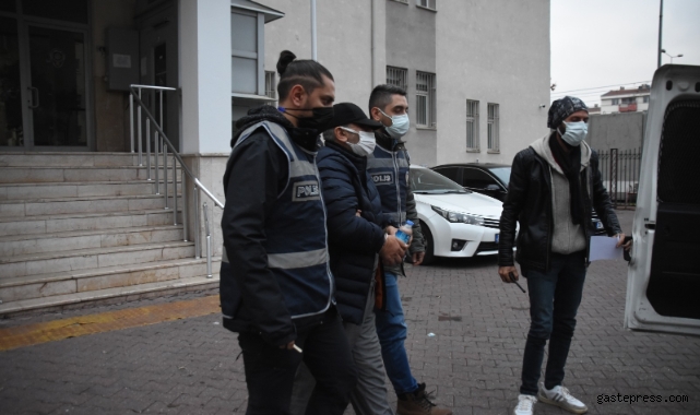 37 yıl cezası ile aranıyordu, evde yakalandı!