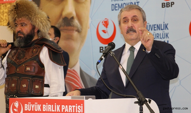 Destici’den Akşener’e taşıma miting eleştirisi!