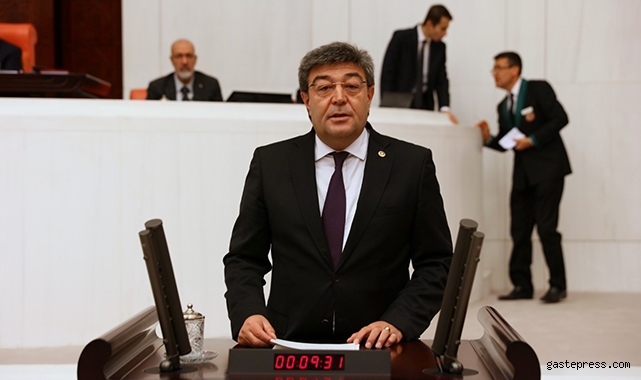 Dursun Ataş, "Son noktayı yargı koymalı, ama birileri kendini yargının yerine de koyuyor!