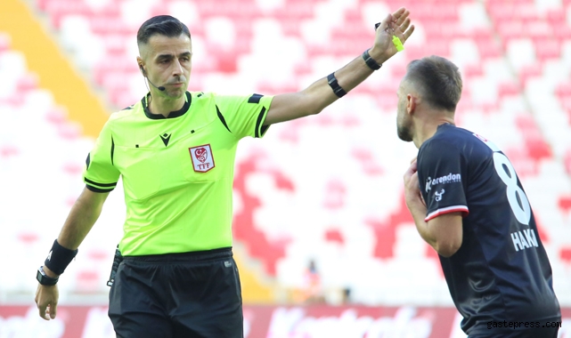 Fenerbahçe- Kayserispor maçının VAR'ı Mete Kalkavan Oldu!