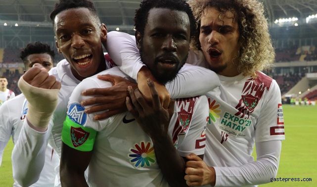 Hatayspor, Antalyaspor'u yenerek zirveye tutundu!