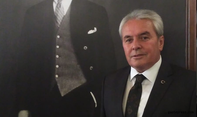 İYİ Partili Aksoy, "Erdoğan'ın ikinci kitabının adı belli" 