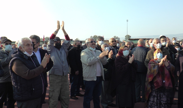Karpuzatan Hobi Bahçesi sakinlerinden belediyeye tepki!