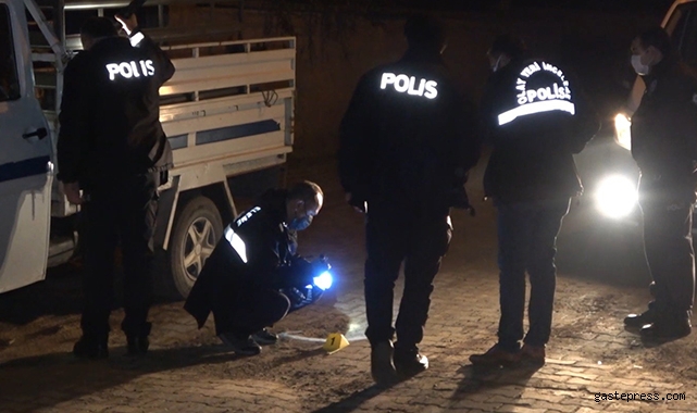 Kavga ettiği amcasını sokak ortasında tabancayla vurdu!