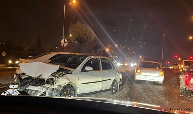 Kayseri'de Otomobil Kazası: 1 Yaralı!