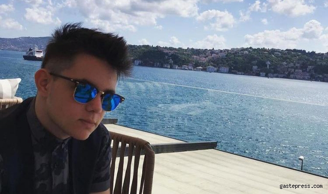 Küçükçekmece'de dehşet: Anne ve babasını öldürüp canına kıydı!