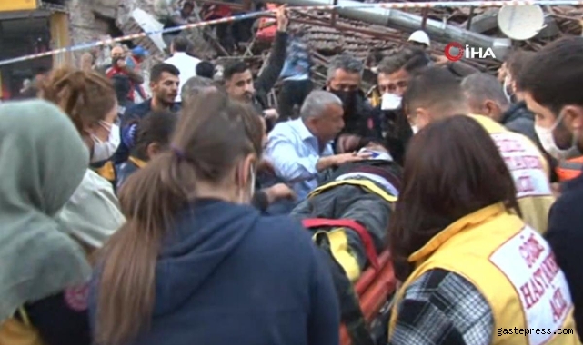 Malatya'da bina çöktü, enkaz altında kalanlar var!