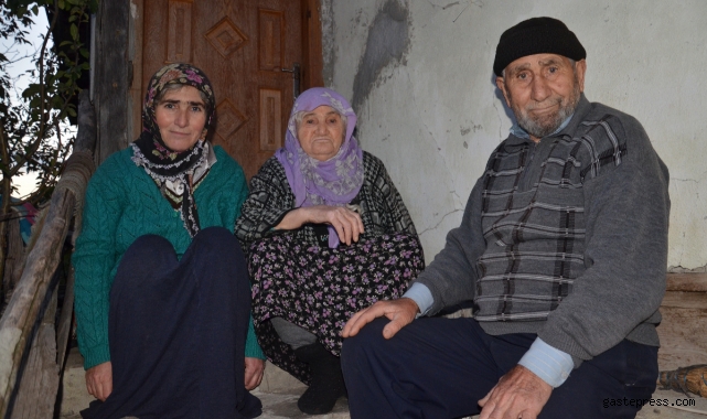 'Sahte savcı'nın ağına düşen yaşlı çift, 30 yıllık birikimini kaptırdı!