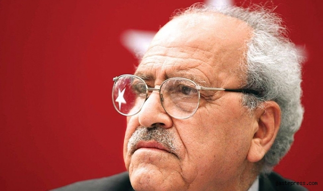Şair, Yazar ve Fikir Adamı Sezai Karakoç hayatını kaybetti!