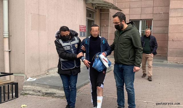 Yakalanacağını anlayan firari 1. kattan atladı!