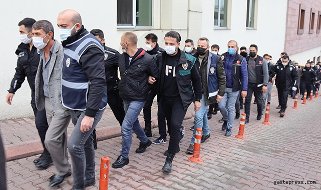350 polisin katıldığı operasyonda yakalanan 15 kişi adliyede!