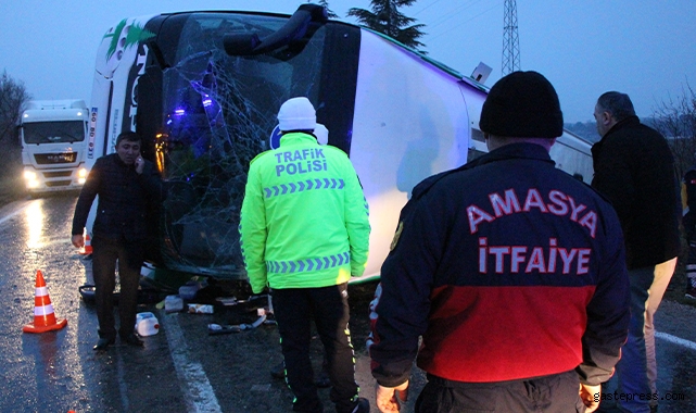 Amasya'da yolcu otobüsü devrildi: 1 ölü, 19 yaralı!