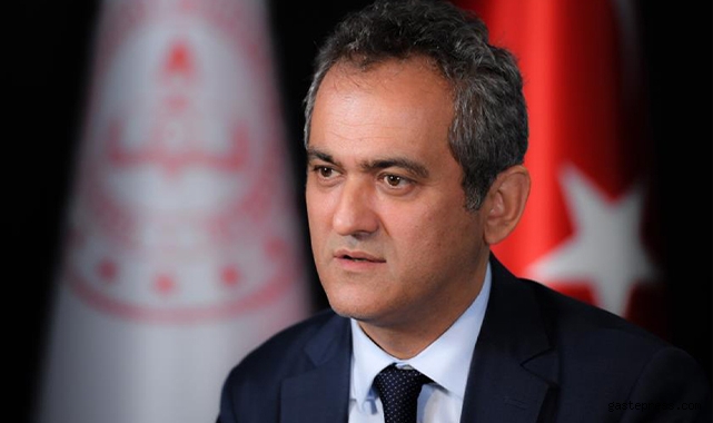 Bakan Özer: ‘Aradığım elemanı bulamıyorum' retoriği İnşallah tarih olacak!