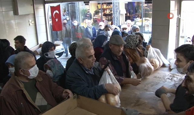 Bu fırına giren dua edip çıkıyor!