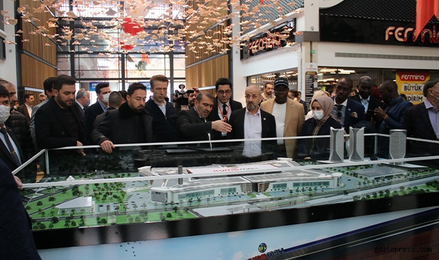 Kumsmall AVM dünyayı Kayseri'de buluşturuyor