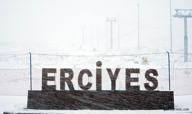 Erciyes'e yılbaşı için talep artıyor!
