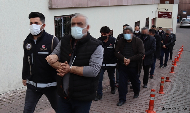 FETÖ'cülere ev ayarlayanlara operasyon: 6 gözaltı!