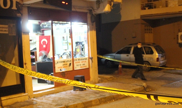 İki grubun pompalı tüfekli kavgası yoldan geçen kadını yaraladı!