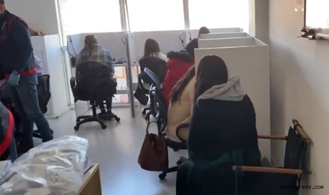 İzmir polisinden 'Google Harita' dolandırıcılarına operasyon: 18 gözaltı!