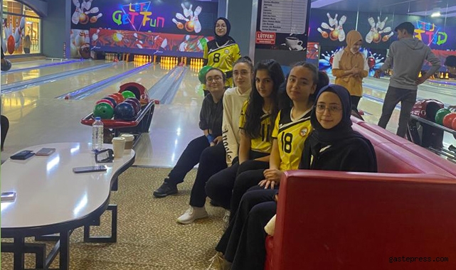 Kayseri Baldöktü Anadolu Lisesi Bowling Kız Takımı Türkiye Şampiyonası'na Katılacak!
