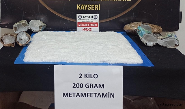 Kayseri'de 2 kilo 200 gram metamfetamin ele geçirildi!