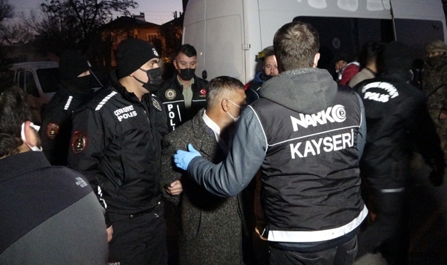 Kayseri'de, 350 polisin katıldığı operasyonda yakalanan 3 kişi tutuklandı!