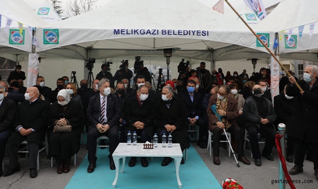Kayseri Melikgazi Belediyesi eğitimde en önde olmaya devam ediyor