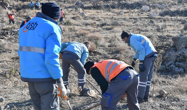 Kayseri OSB Başkanı Yibur, sanayicilerimizin hayatını kaybeden yakınları adına fidan dikileceğini açıkladı!