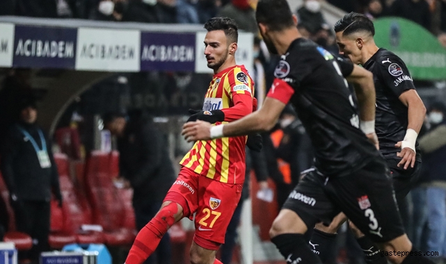 Kayserispor, Sivasspor'u 3 golle uğurladı!