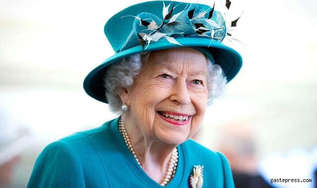 Kraliçe Elizabeth'in bulunduğu kaleye giren silahlı kişi tutuklandı!