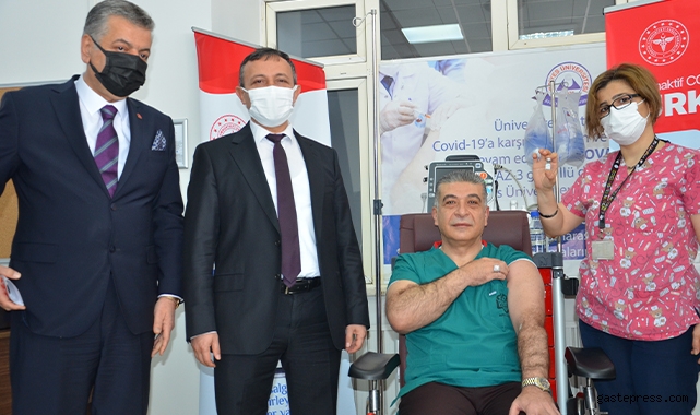 MHP’den Turkovac'a destek!