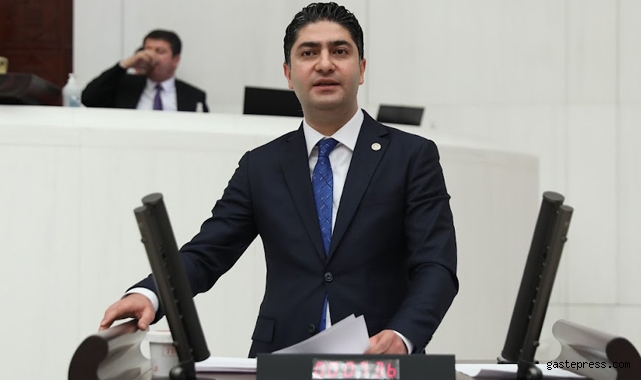 MHP'li Özdemir: Yunanistan'ın kıta sahanlığı sınırını 12 mile çıkarması Türkiye açısından millî güvenlik meselesidir!