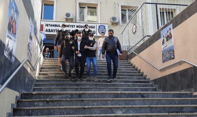 Öldürdüğü kişinin cesedini ön koltukta Yalova'ya kadar götürdü!