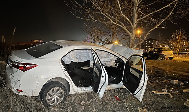 Osmaniye’de iki otomobil kafa kafaya çarpıştı: 2 ağır yaralı!