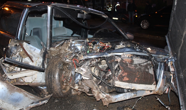Park halindeki otomobile çarptı 1 kişi öldü!