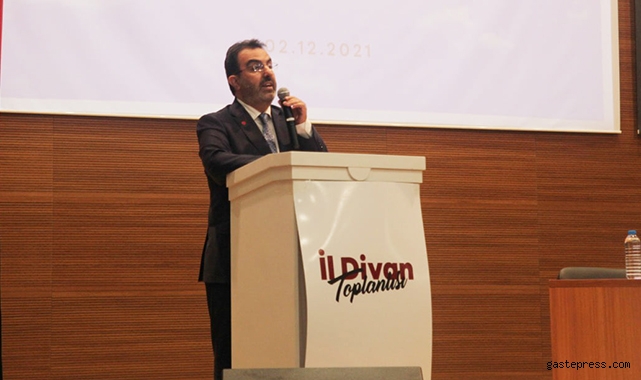 Saadet Partili Baki Coşkun, "İsterken azami miktar, verirken asgari"