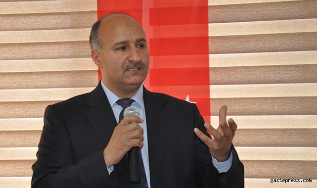 Saadet Partili Sinan Aktaş, "Sayın Büyükkılıç Bu Devasa Beton Girişlerde Millet bahçesi için bilet mi keseceksiniz?"