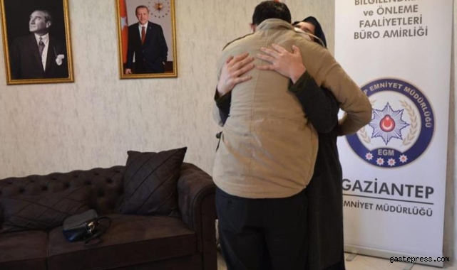 Teslim olmaya ikna edilen terörist, ailesine kavuştu!