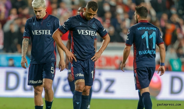 Trabzonspor, Antalya deplasmanında sezonun ilk mağlubiyetini aldı!