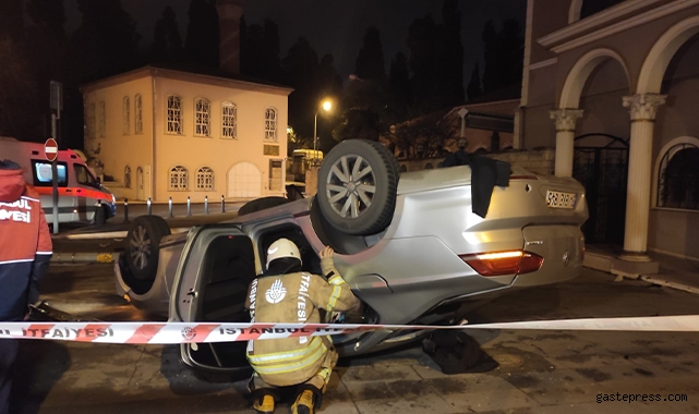 Üsküdar’da lüks araçla takla attı, hiçbir şey olmamış gibi canlı yayına devam etti!