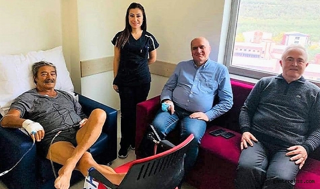 Yeşilçam'ın usta oyuncusu Kadir İnanır'dan sevindiren haber!