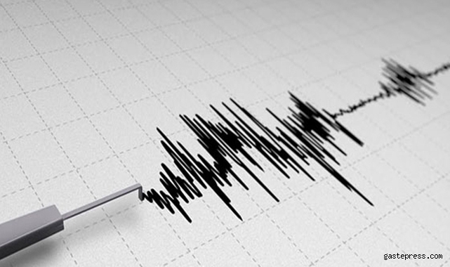 Antalya'da şiddetli deprem! 5.3'lük depremin merkez üssü Alanya AFAD'dan açıklama!